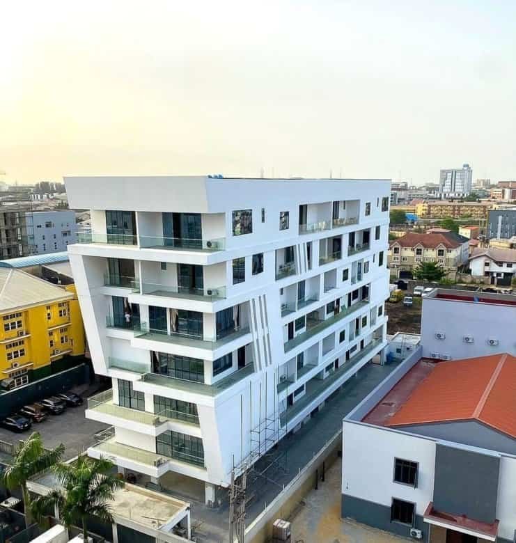 001 modern luxury 2 bedroom apartment in lekki phase 1, price ₦220,000,000.00 with 2 bedrooms and 2 bathrooms