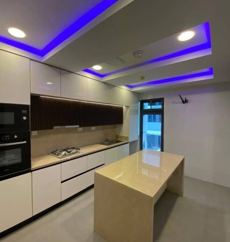 Sleek 2 bedroom apartment in lekki phase 1, lagos for sale ₦150,000,000—Features-All rooms En-suite - POP Ceiling - Large Living Area - Dinning Area - Fitted Kitchen 006