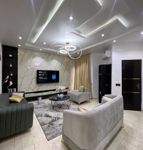 FURNISHED 3 BEDROOM SHORTLET APARTMENT FOR RENT 3rd floor Location Ologolo Lagos Rent 95k per day Rent 01