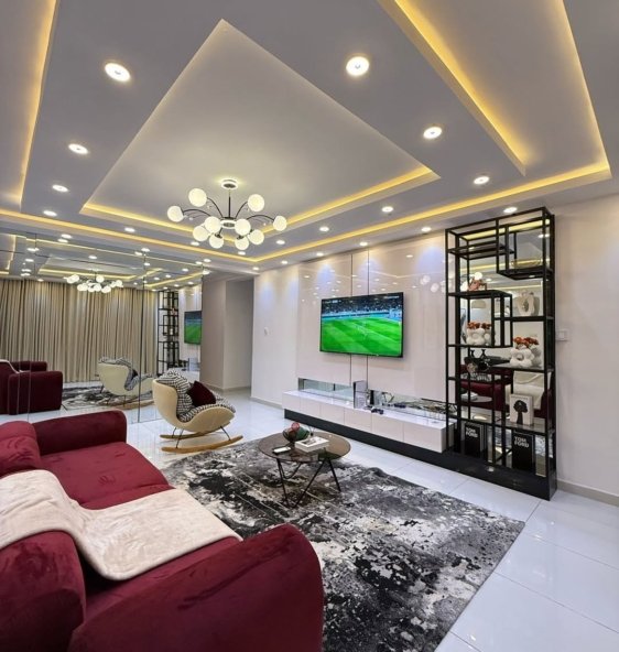 Siri 2 Bedroom Apartment with SWIMMING POOL GYM and PS5 in Ikoyi📍Price ₦220000 night🏷️ Min 1 01