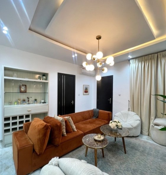 TASTEFULLY FURNISHED 2 BEDROOM APARTMENT FOR SHORTLET 3rd floor Location Ikate Lagos Price ₦165000.00 per night Residential 02