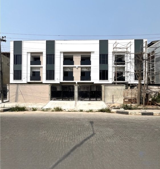 Building Plan Available Survey Registered Survey Title Document C of O CONTEMPORARY 4 BEDROOM TERRACE HOME FOR SALE Location Victoria Island Lagos Price ₦800M 473k 01